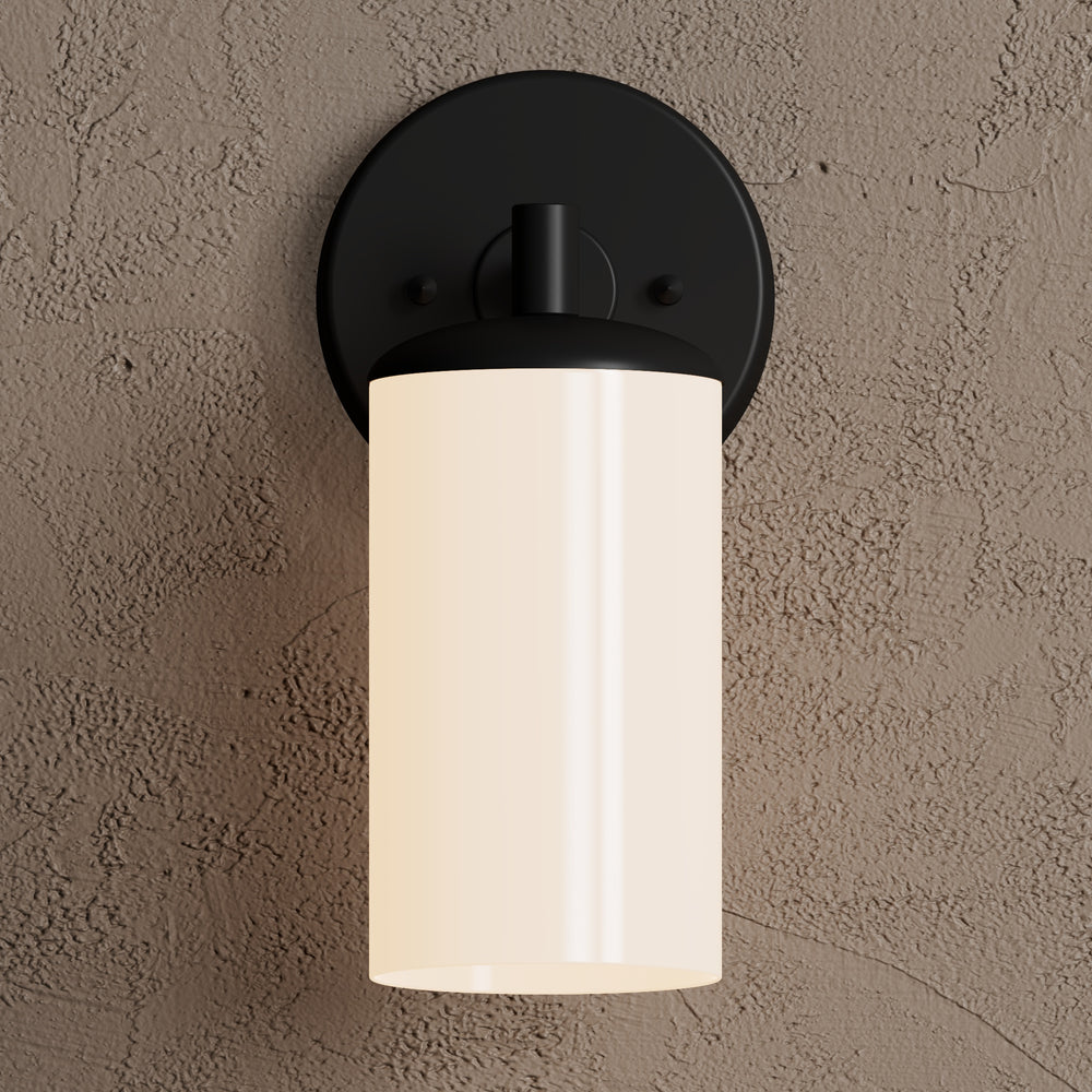 Hull - Single Light Sconce